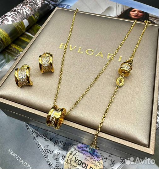 Колье, браслет и серьги Bvlgari Vgold, цирконы