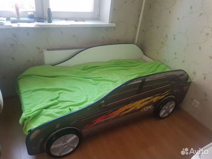 Кровать детская