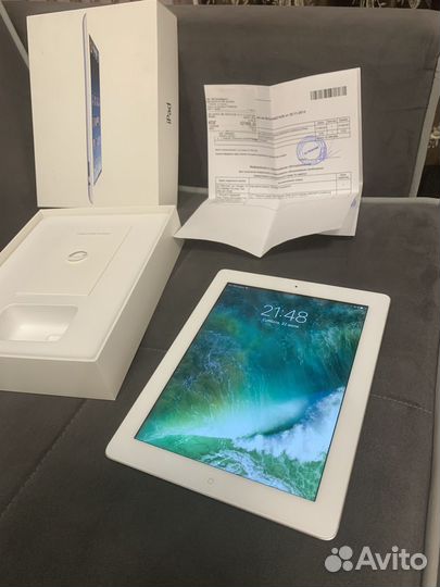 iPad 4 В отличном состоянии Ростест с симкой