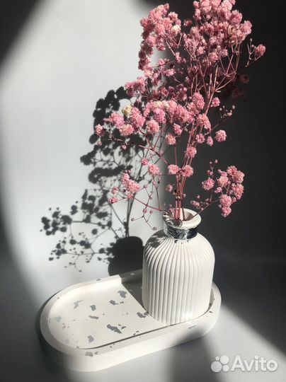 Набор из гипса (поднос, шкатулка, ваза)