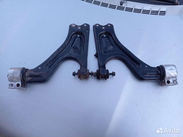 Рычаг передний Сааб 9-5