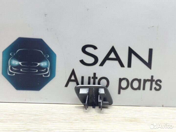 Крышка форсунки омывателя фар левая Bmw X5 E70