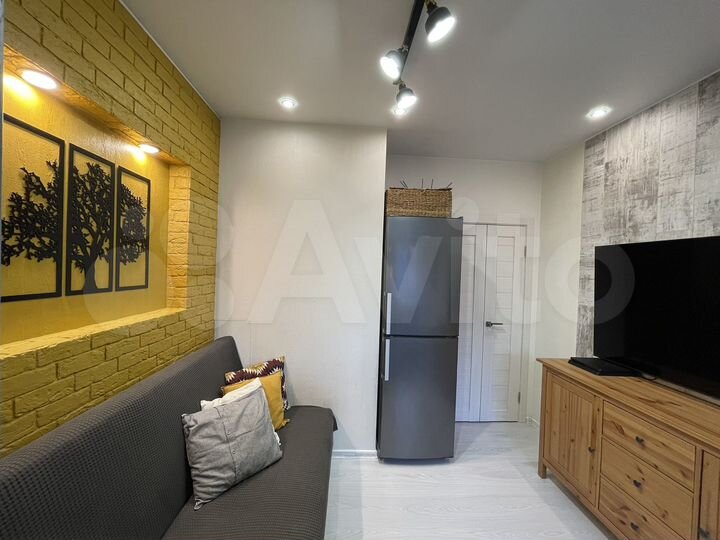 3-к. квартира, 55 м², 2/20 эт.