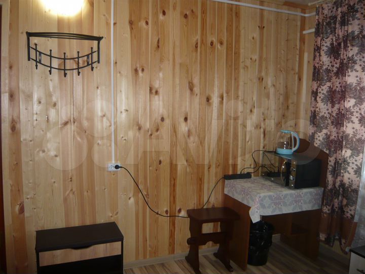 Комната 20 м² в 3-к., 1/2 эт.