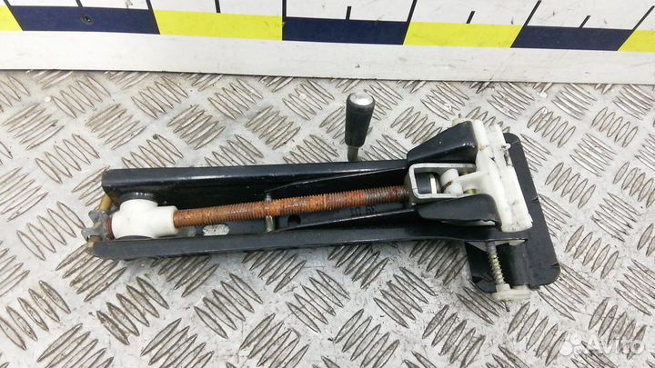 Домкрат на Ситроен Берлинго 1