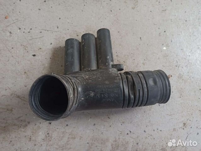 Фланец воздуховода VW Golf 7