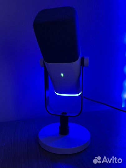 Fifine AM8 (Белый)