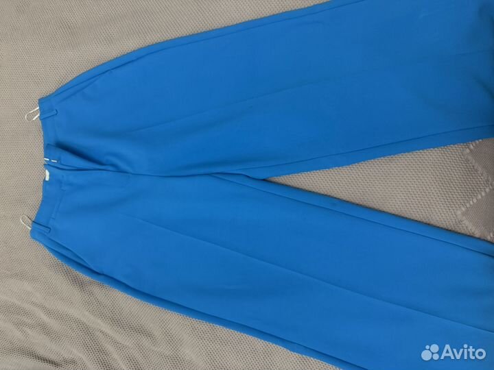 Брючный костюм lime голубой