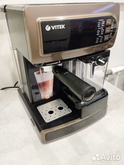 Кофемашина Vitek 1517BN