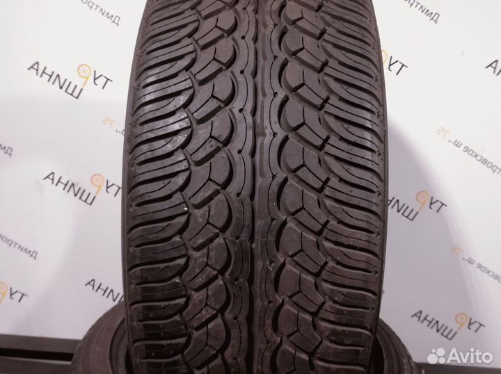 Yokohama Parada Spec-X 265/35 R22 94Y