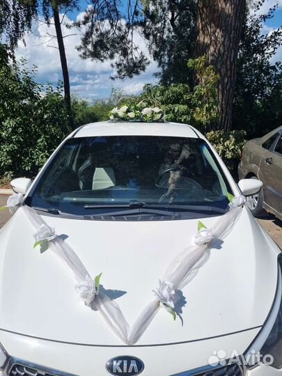 Свадебные украшения на машину