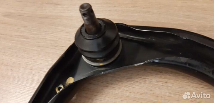 Рычаги подвески передние верхние Тойота Прадо