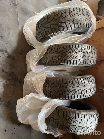 Yokohama Ice Guard IG55 215/55 R17 98T