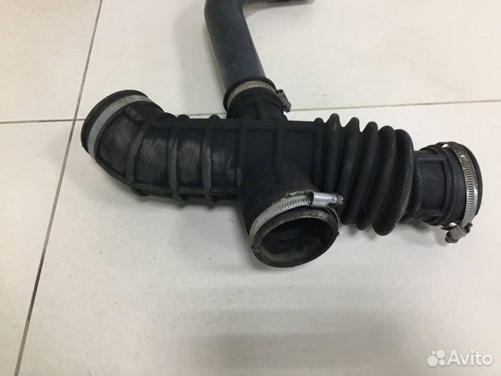 Патрубок воздушного фильтра Daewoo Nexia N150 2008