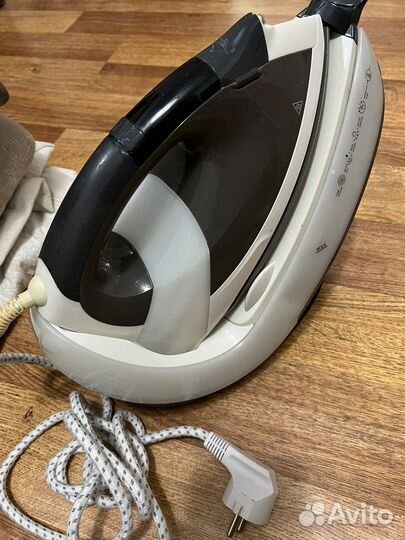Утюг Breville