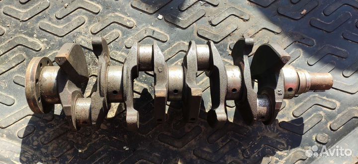 Коленвал peugeot citroen 3FZ EW12J4