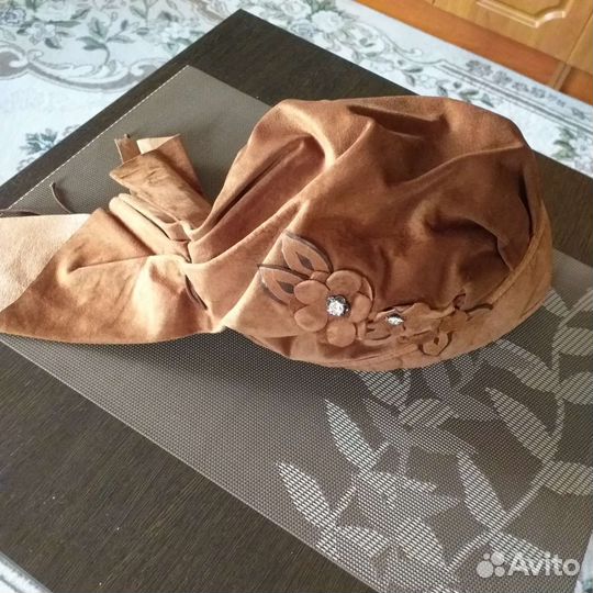Косынка кожаная на продажу или переделку