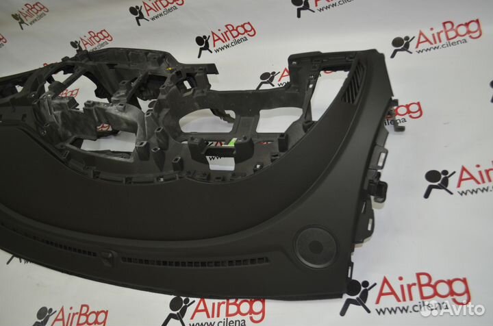 Торпедо панель приборов Kia Cerato