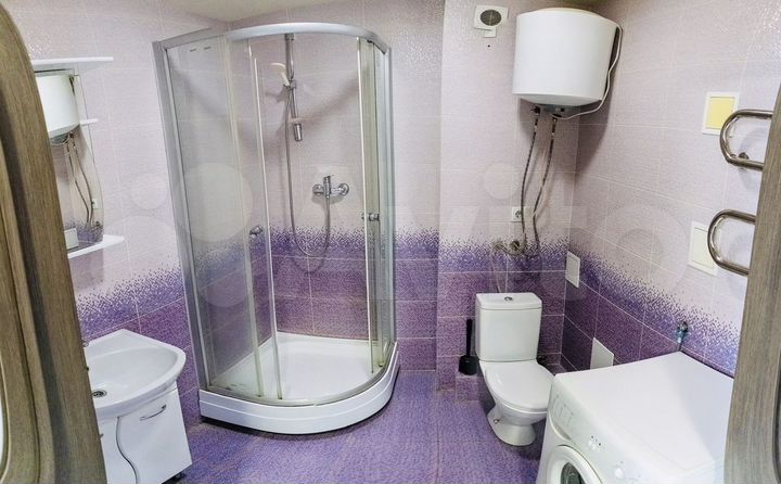 1-к. квартира, 42 м², 2/25 эт.