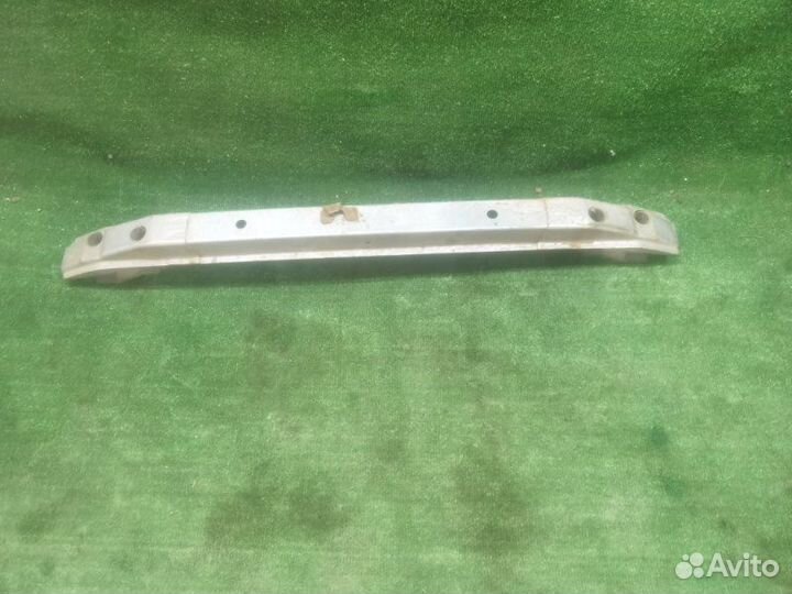 Усилитель бампера передний Mitsubishi Lancer 9 1.6