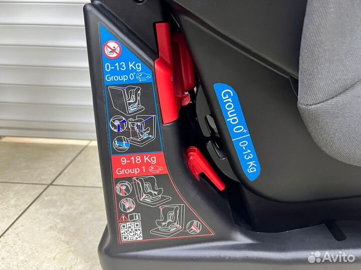 Детское Автокресло Chicco Cosmos Pearl Италия