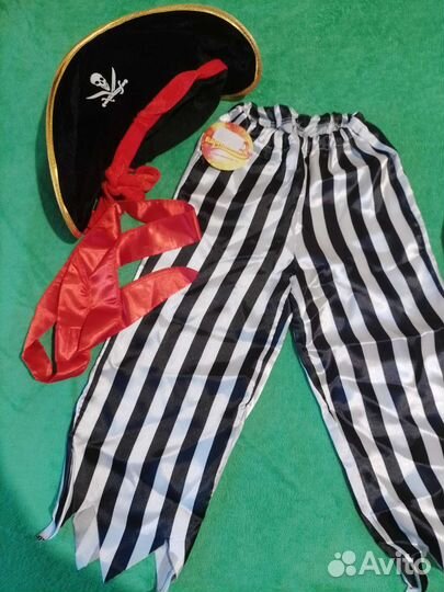 Новый костюм пирата