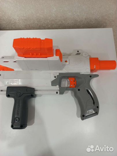 Бластер нерф