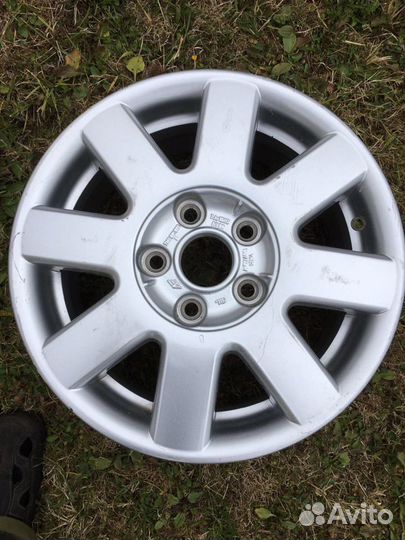 Диск колесный R15 оригинал 7M3601025B