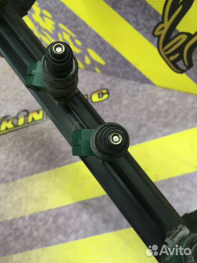 Форсунка топливная Рампа Шкода Октавия AKL AEH