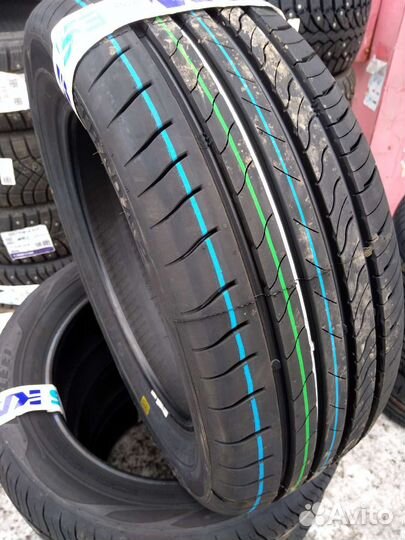 Viatti Strada 2 (V-134) 205/55 R16