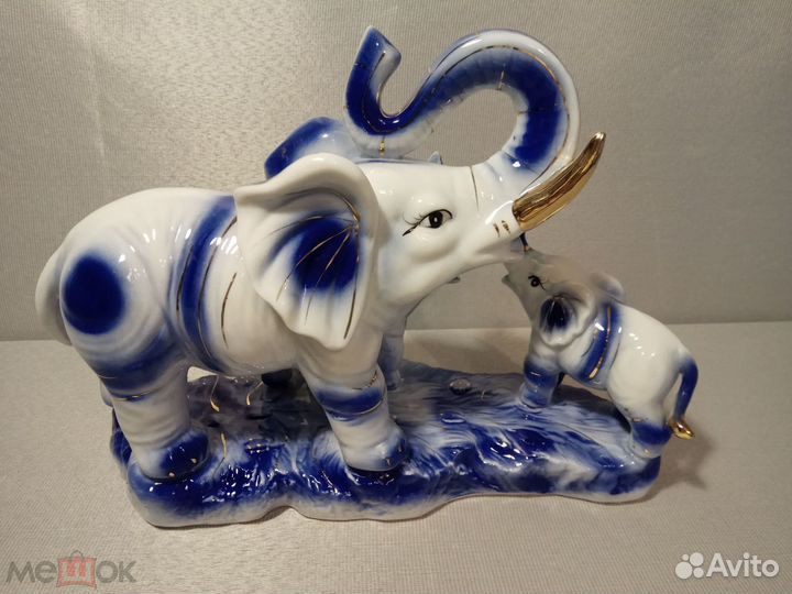 Статуэтки слонов/ слон