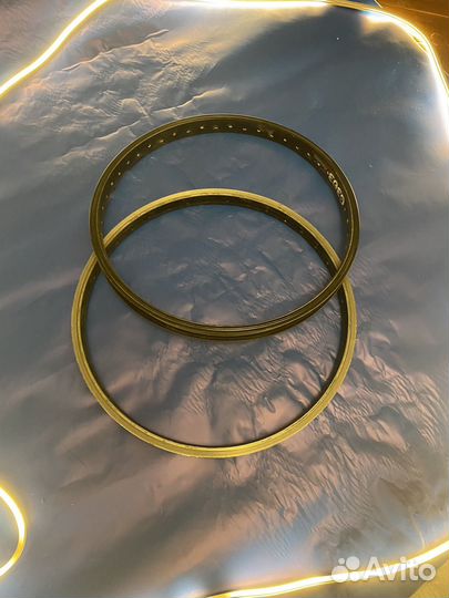 Два бмх обода и покрышка