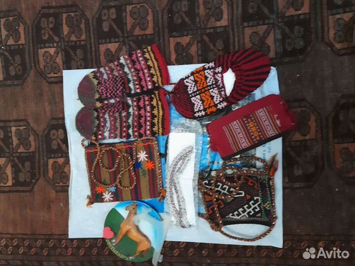Вышлю Набор Туркменистан руч.раб