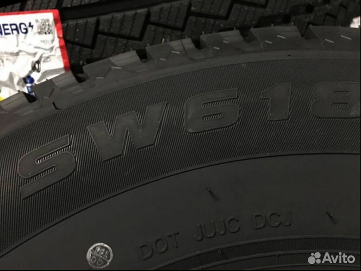 Westlake SW618 205/70 R15 96T