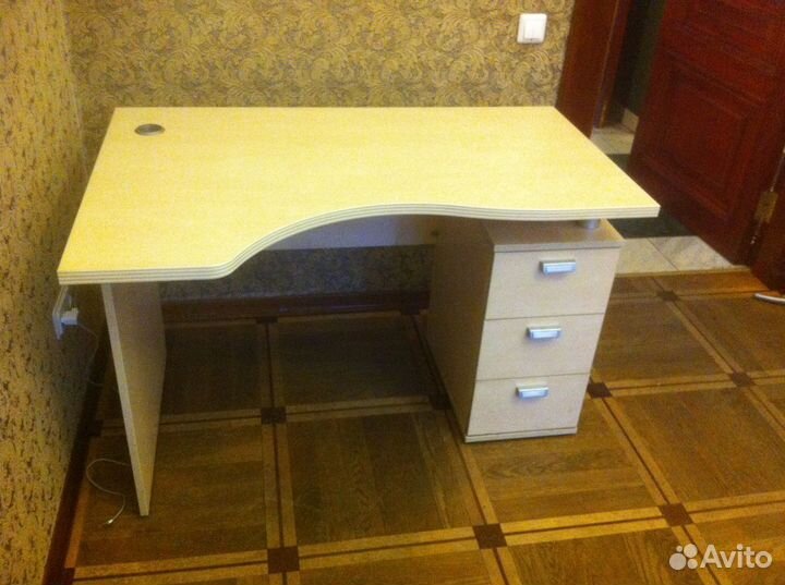 Стол рабочий 120х65х74 berlin