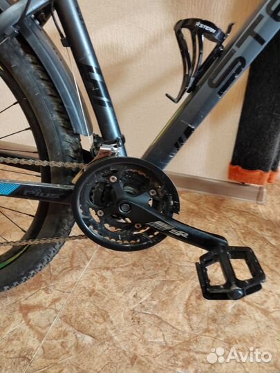 Велосипед Stels Adrenalin D 27.5 V010