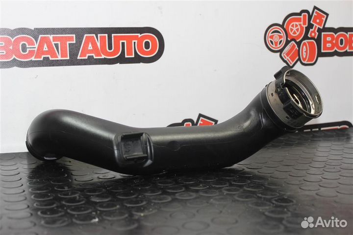 Патрубок интеркулера BMW 5 F10 F11