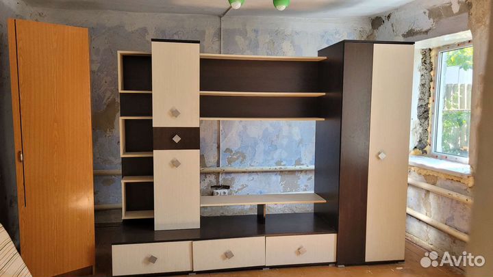 Стенка в гостиную со шкафом под тв бу