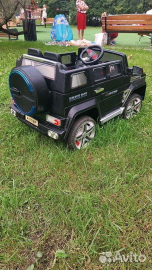 Детский электромобиль бу