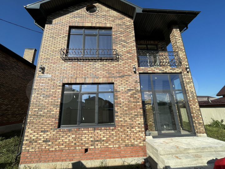 Коттедж 151,4 м² на участке 5 сот.