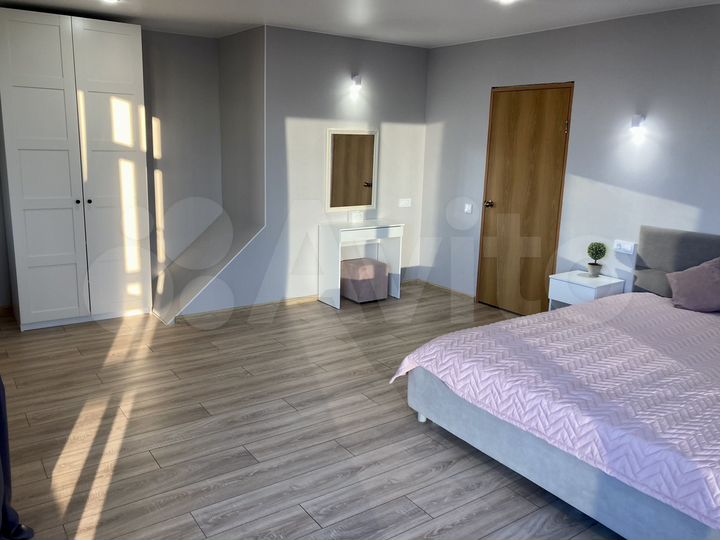 Дом 100 м² на участке 3 сот.