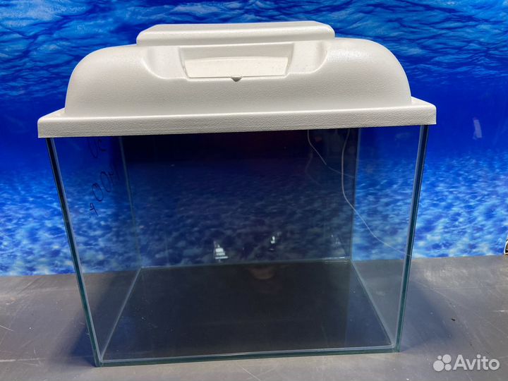 Аква.30 л. Новый с крышкой