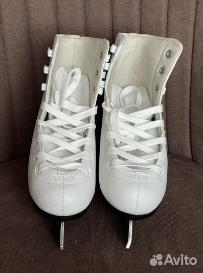 Коньки фигурые 32 размер