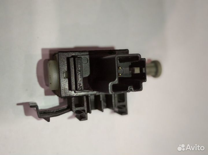 Датчик стоп-сигнала Форд 6G9T-11A152AA