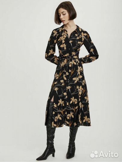 Платье charuel 42