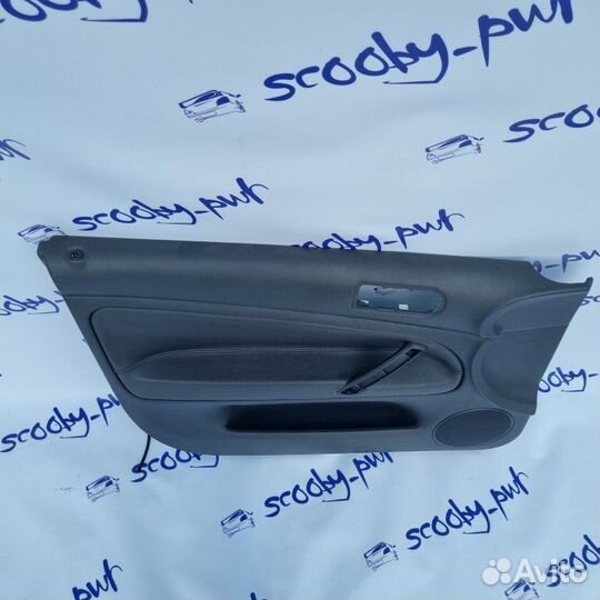 Обшивка двери передняя левая Volkswagen Passat