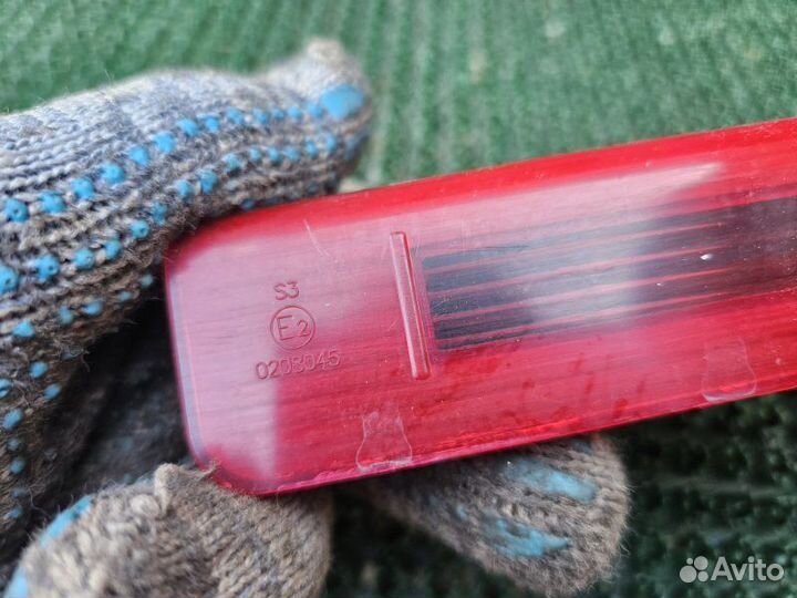 Стоп сигнал Renault Megane 3 1.6 K4M839 AT 2011