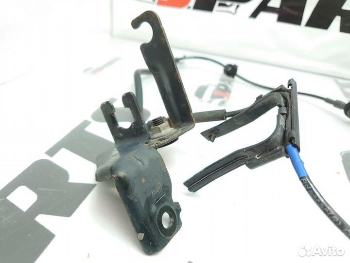 Датчик abs передний Mitsubishi Lancer 10