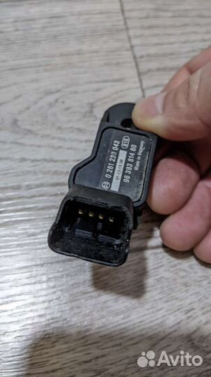 Датчик давления воздуха Пежо 206