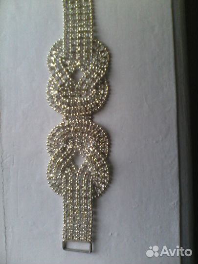 Нитки. пуговицы,пряжка со стразами,фурнитура